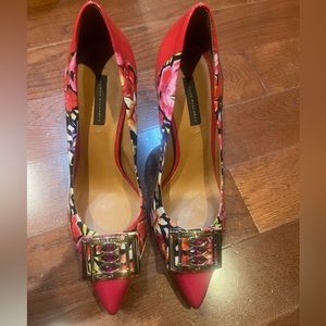 Pink floral Payton leather shoes with gold buckles by designer Jorge Bischoff.